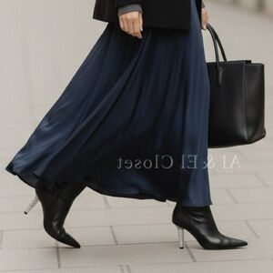 Michael Kors Halle Leather Ankle Bootie Black with Crystal Heel Size 7.5M NWB